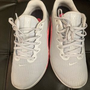 Nike metcons
